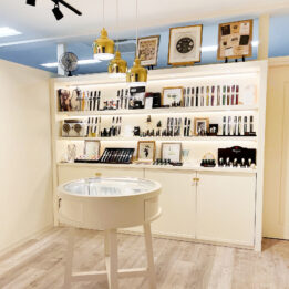 showroom_image00